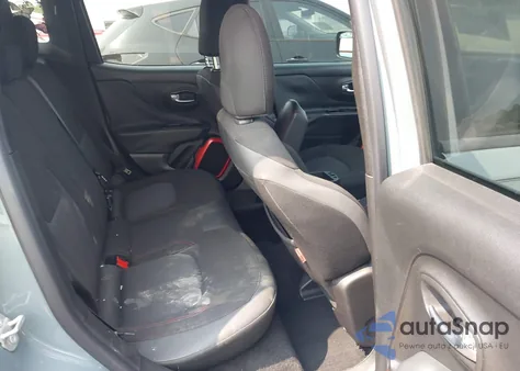 2015 Jeep Renegade Trailhawk из США, поврежденный, VIN ZACCJBCT0FPC01671